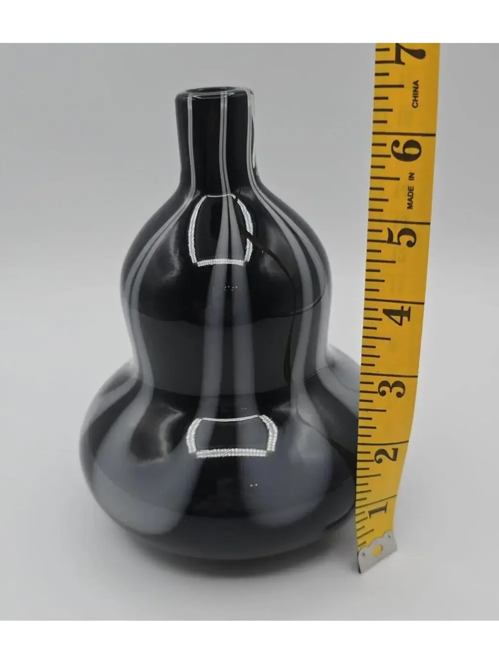 Vintage Hand Blown Studio Art Glass Vase Black Gray Pulled Feather Swirl 6.5